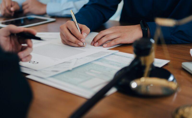 Navigare Sicuri nel Mare del Distance Selling: L’Importanza dei Professionisti Preparati