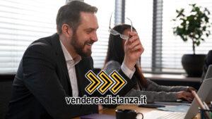 Venditori e promotori che lavorano a distanza
